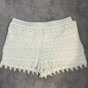 Express Lace Short